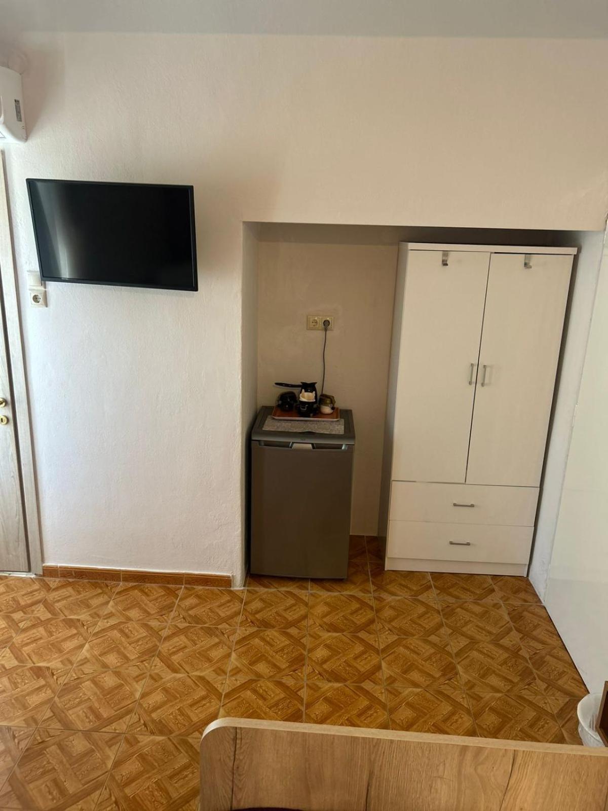 Amaya Pine Studio Панагия Экстерьер фото